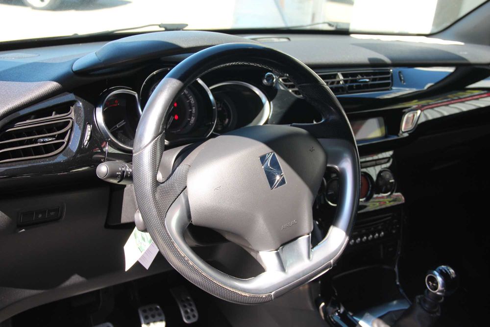 Citroen DS3 SportChic 1.6 HDI - 120 cv