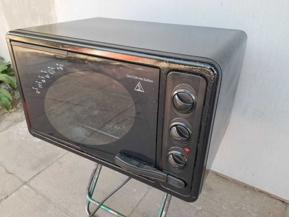 Духова шафа електрична/ печь/ духовка