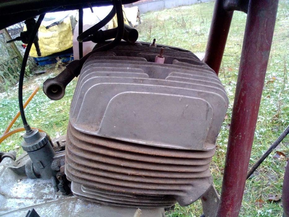 Продам під ремонт або запчастини Мотоцикл JAWA634 двухциліндрова