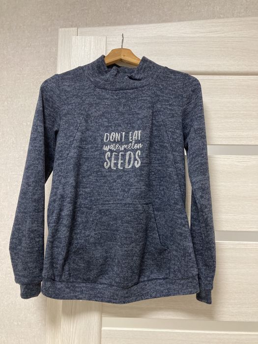 Спортивный костюм и платье для беременных