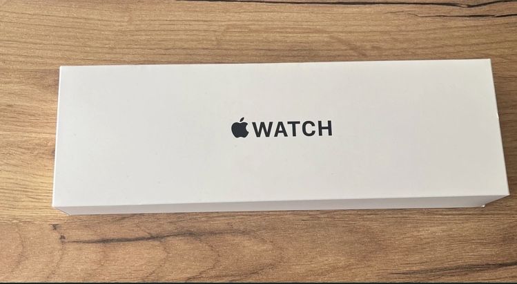 Apple Watch SE 3 (2025) 40mm midnight M/L, nowy, nieużywany