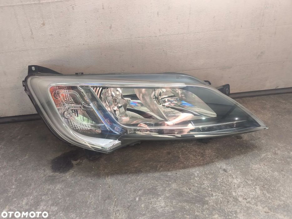 Lampa przod citroen jumper 3 2014--