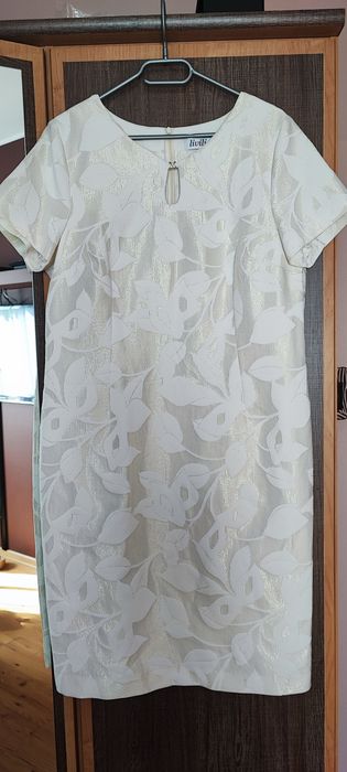 Elegancka sukienka damska.