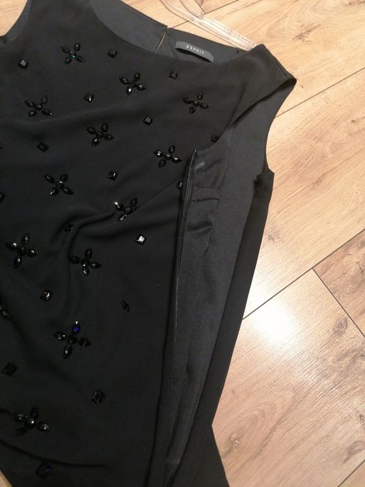 Sukienka czarna roz. M Esprit