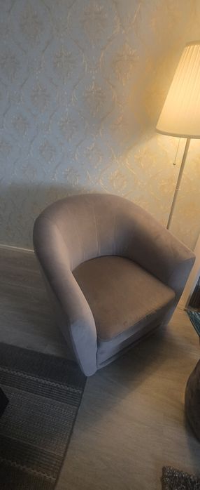 Poltrona giratórias de veludo cinzento