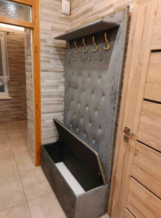 Pufy Wieszaki garderoby tapicerowane na wymiar