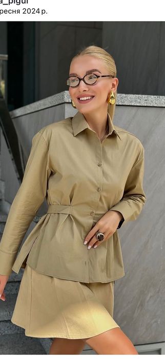 Стильна жіноча сорочка