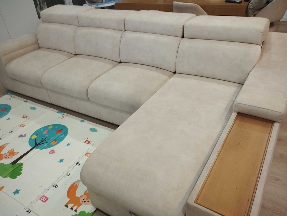 Sofá Chaise Longue com Assentos Deslizantes e Cabeceiras Reclináveis – Excelente Estado