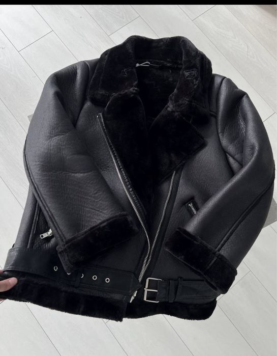 Дублянка жіноча чорна Нова