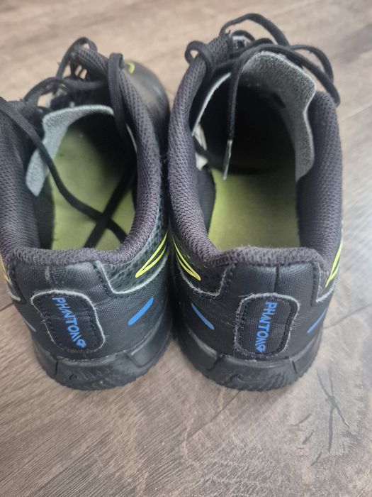 Halówki do piłki nożnej