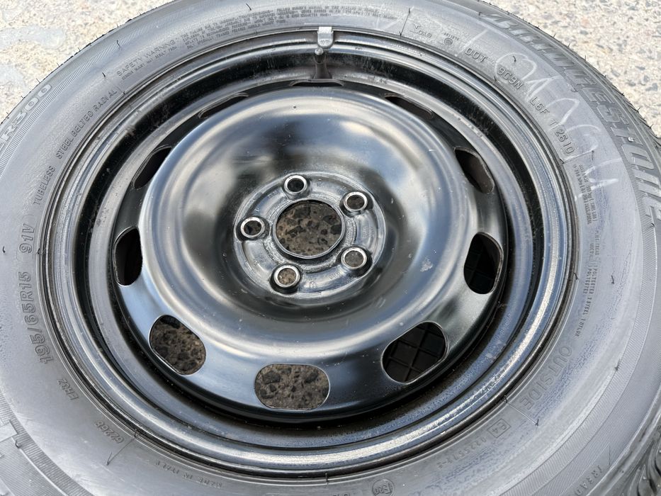 Запаска  нова R15 /  195/65 Continental/ Bridgestone