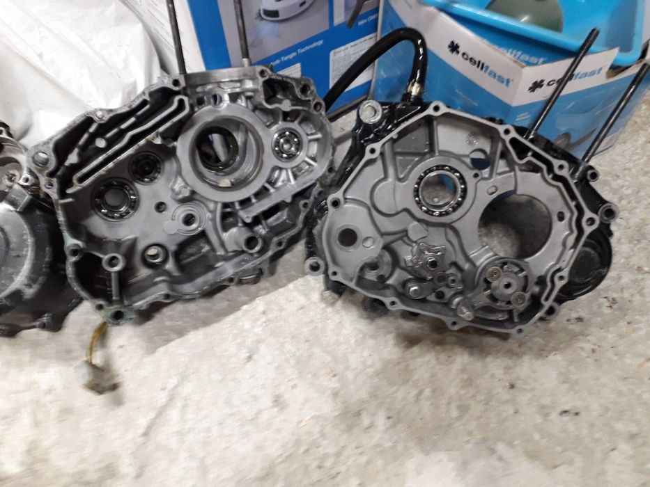 Продам два  мотора