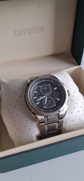 Citizen Eco-Drive Titanium Sapphire Chronograph Tyta, Szafir, Pudełko