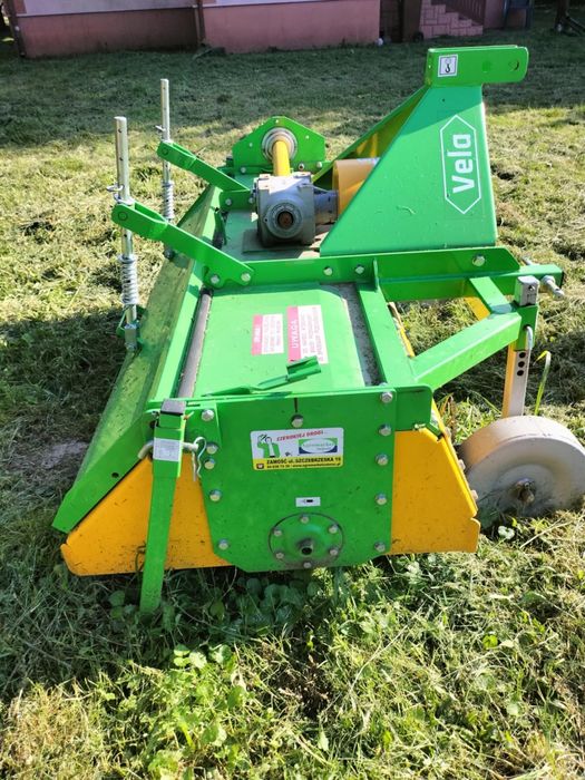 Glebogryzarka ciagnikowa