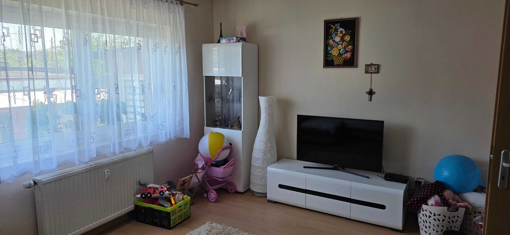 Dom z garażem szeregowy skrajny osiedle Polanka - Widok 6