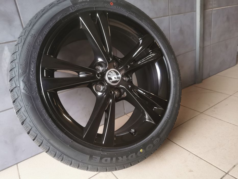 Koła zimowe 225/45R17 Skoda Octavia Karoq VW Golf Audi A3 5x112 Świdni