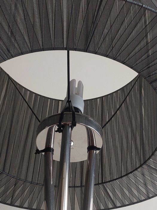 Candeeiro de pé como novo