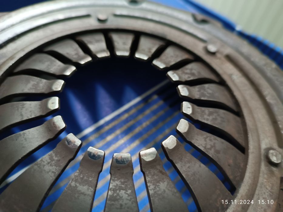 Корзина зчеплення Opel Astra H 1.6 XER