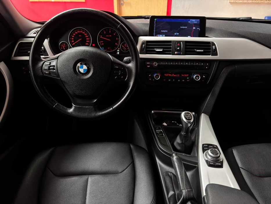BMW 318D F31 TOURING