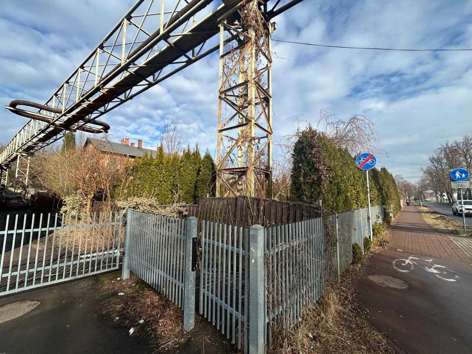 Syndyk sprzeda działkę 486 m² w Czeladzi - Widok 2