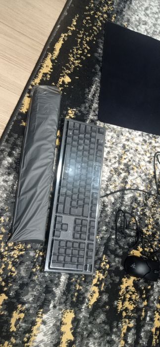 Teclado rato e tabete