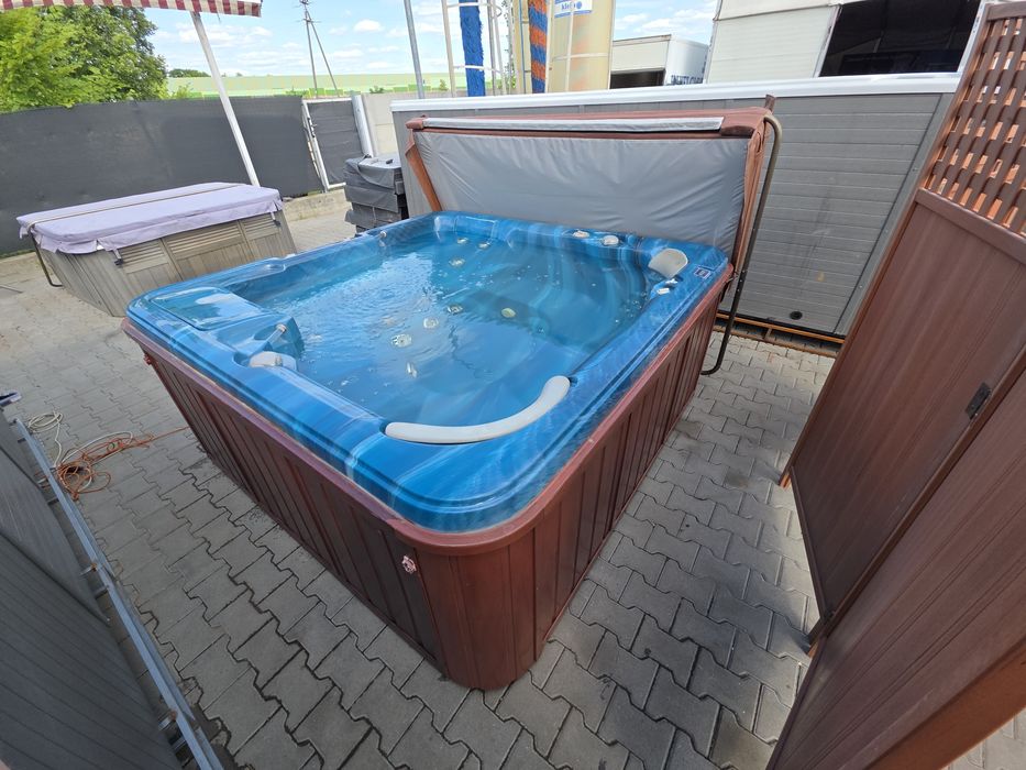 Jacuzzi całoroczne sundance spas cameo 226x226cm taras ogrod