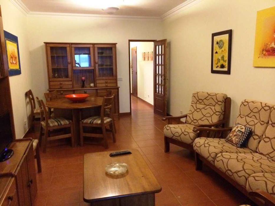 Apartamento T2 para férias em Quarteira