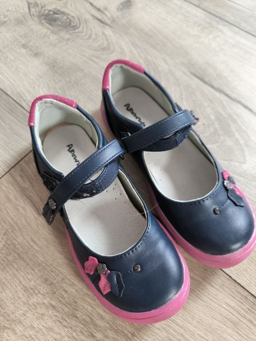 Buty ze skórzaną wkładką