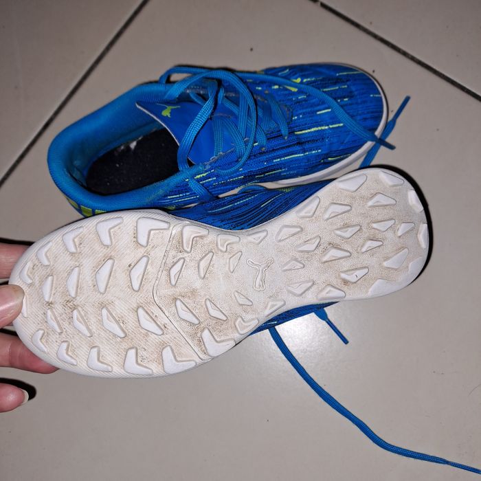 Buty Puma do piłki nożnej rozm. 31