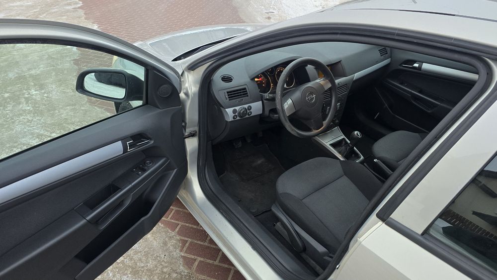 Opel Astra H 1.6 benzyna z Niemiec