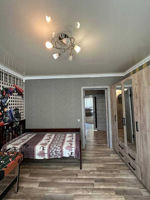 Продам 3-х комнатную в Фонтанке