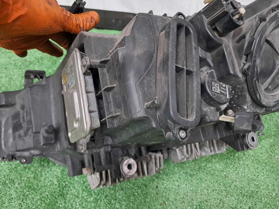 Faróis Ópticas  BMW Serie 3 F30 F31 bi-xenon ref.63117259525 63117314531