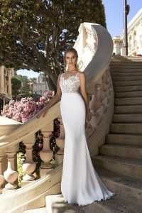 Piękna suknia ślubna