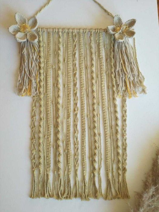 Painel decorativo Macramé com flores
