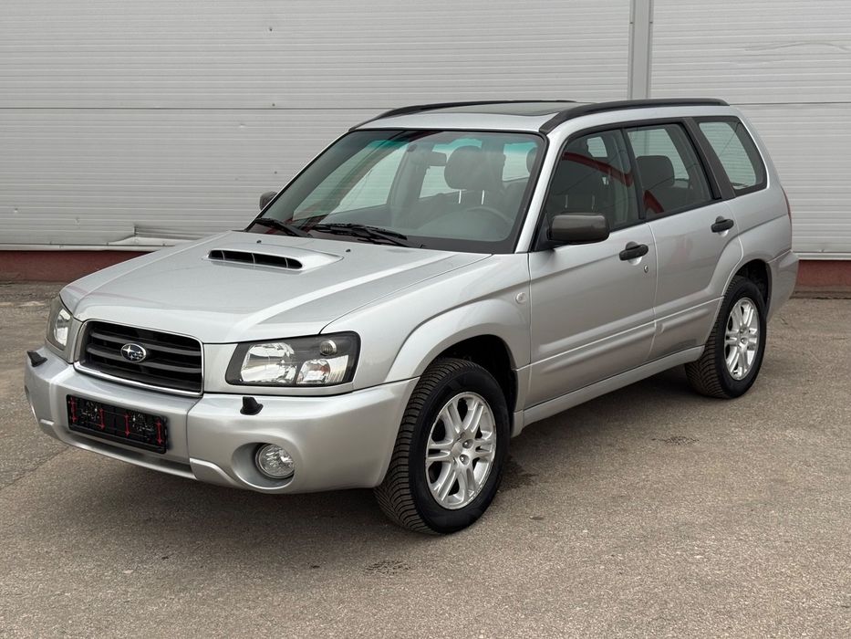 Subaru Forester FORESTER 2.5 XT Manual z Włoch bez korozji
