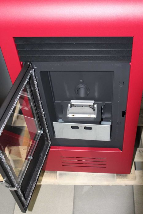 Piec nadmuchowy powietrzny na pellet Eva Calor Giada 9kW