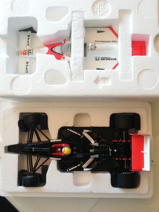 1/18 F1 Senna McLaren Honda MP4/4 1988