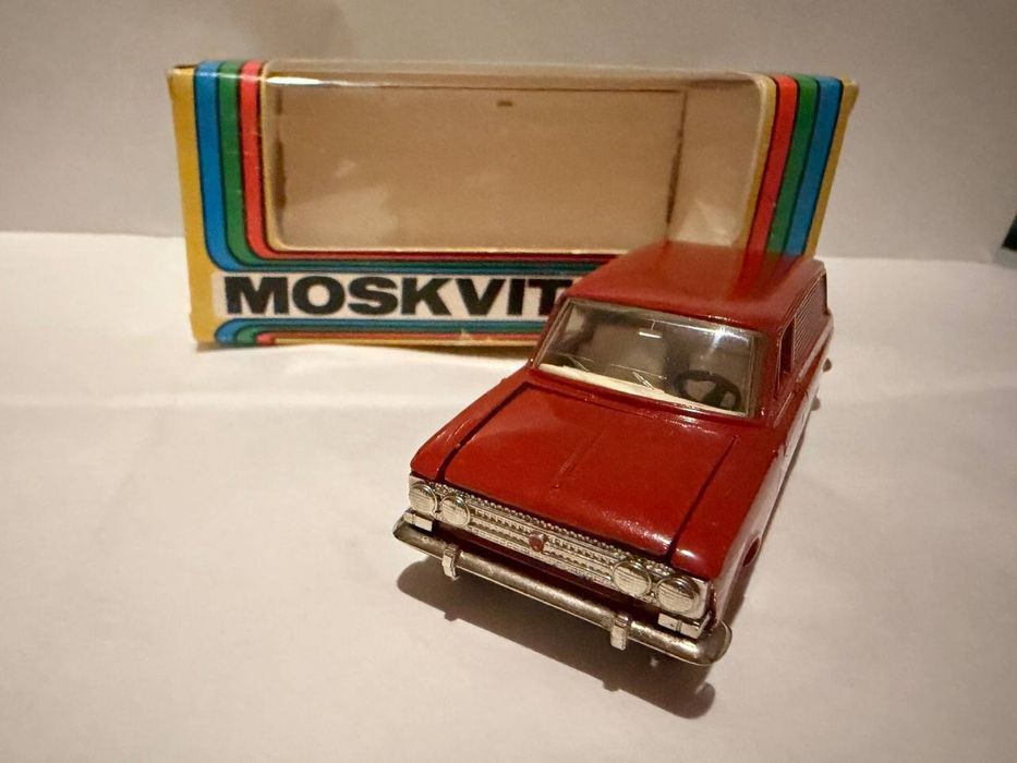 Модель москвич 1:43 ссср