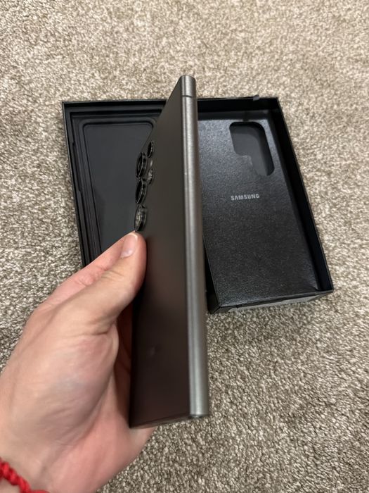 Samsung Galaxy S24 Ultra 256GB Preto Titânio