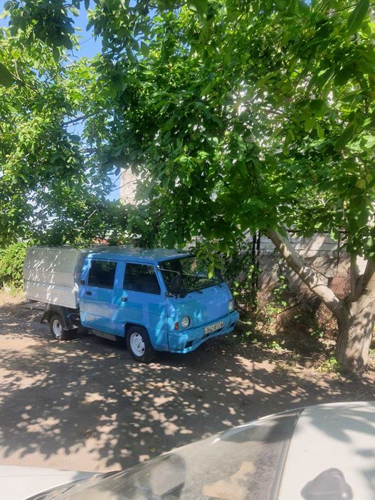 Продам грузопассажирский HYUNDAI