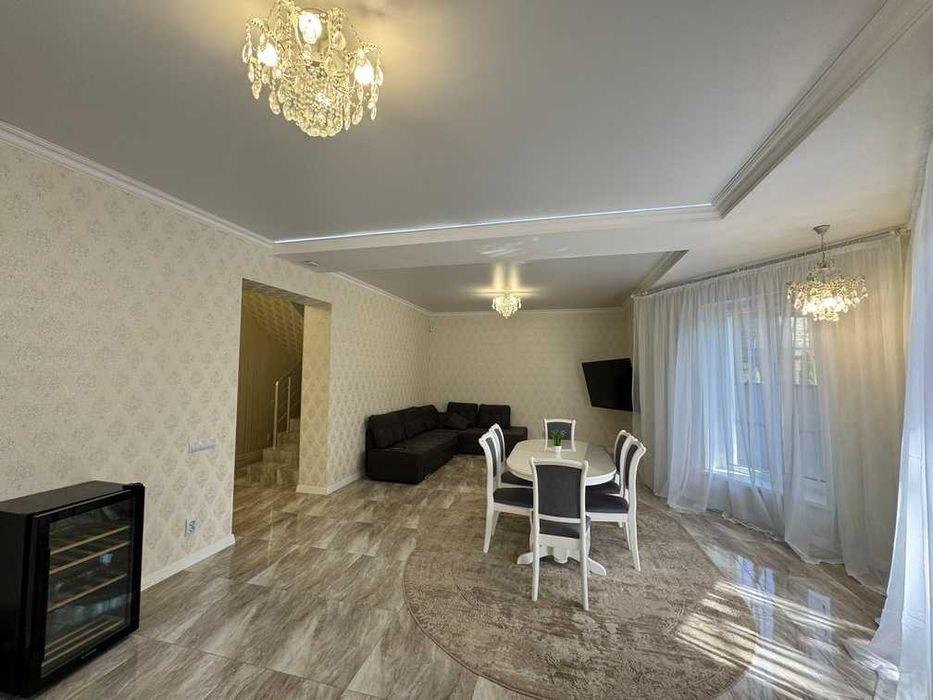 Продаж будинку з ремонтом до центру Києва 15 хв., початок Вишгороду