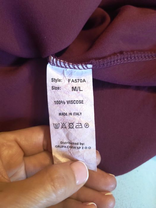 Długa wytworna sukienka, Jarosław Ewert