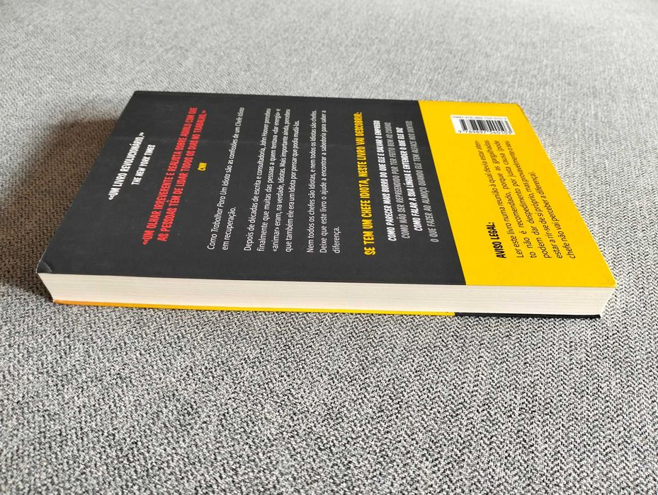 Livro "Como trabalhar para um idiota" de John Hoover