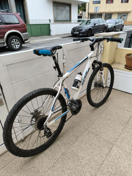 Bicicleta Berg Btt alumínio