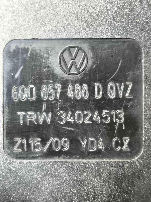 Encaixe de Cinto Central SEAT IBIZA IV