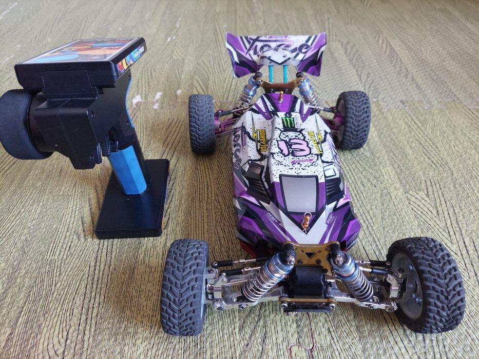 Carro RC escala 12 Wltoys 124017 metal