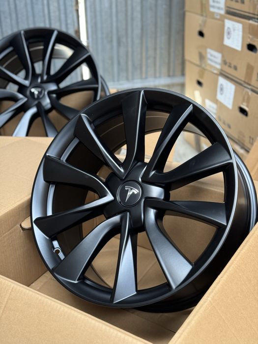 Диски Нові R19/5/114,3 Tesla Model Y Model 3 . В Наявності