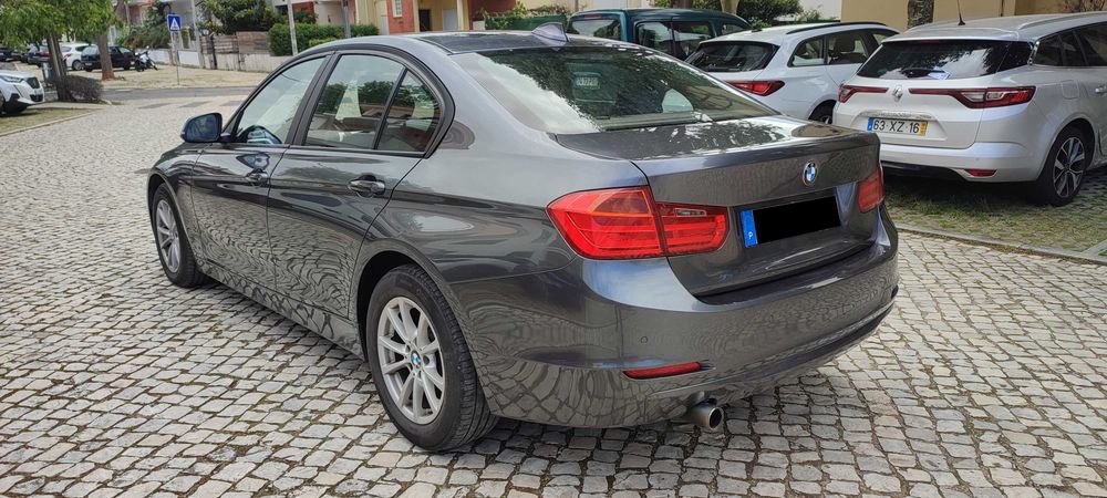 BMW 316 d 2.0 Advantage | Financiamento disponível — photo 4