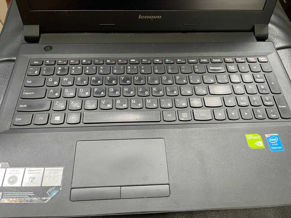 Lenovo    B51-30