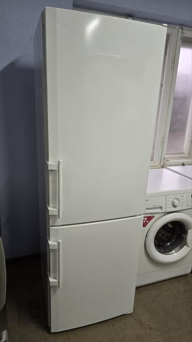 Холодильник Liebherr 182см